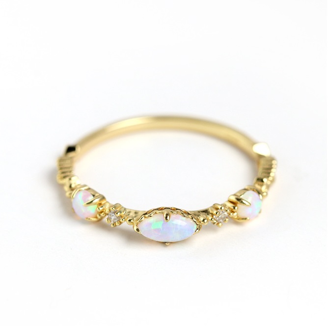 925 Sterling Silver Opal Gem Stone Ring 